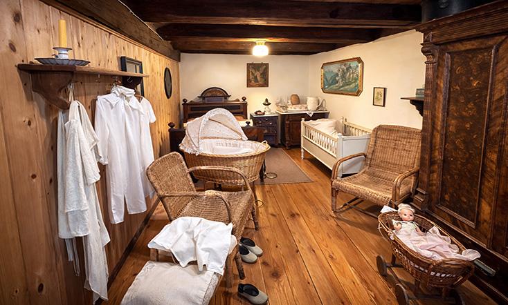 Altes Schlafzimmer aus dem 19. Jahrhundert